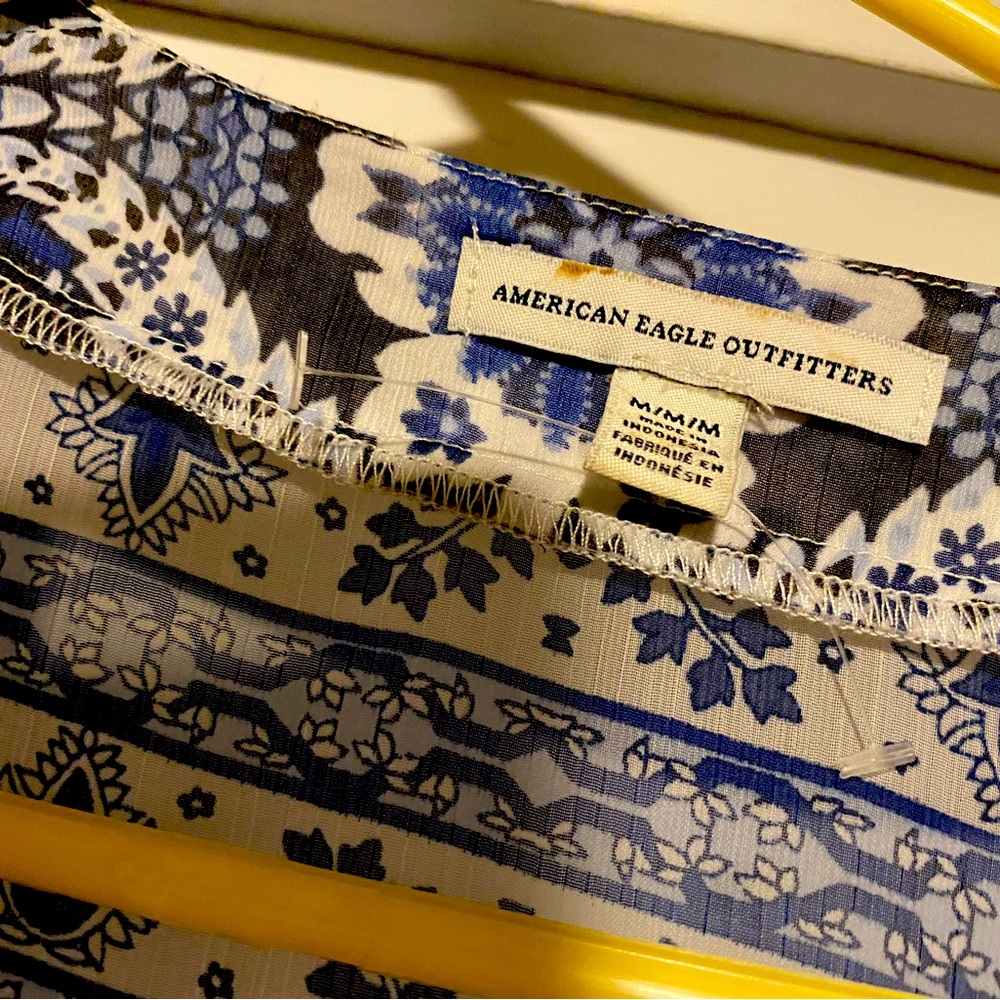 American Eagle, blue print Size Medium Kimono